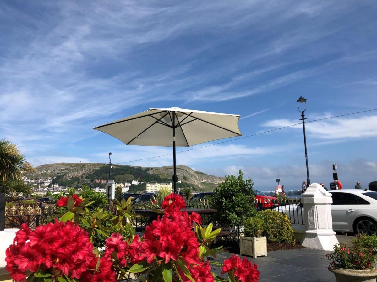 Swn Y Mor Hotel Llandudno Bagian luar foto